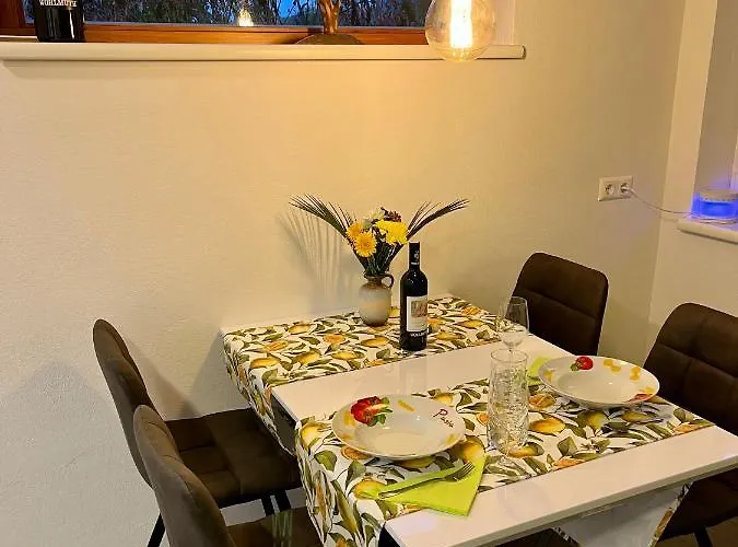 Sausalblick 度假居 *